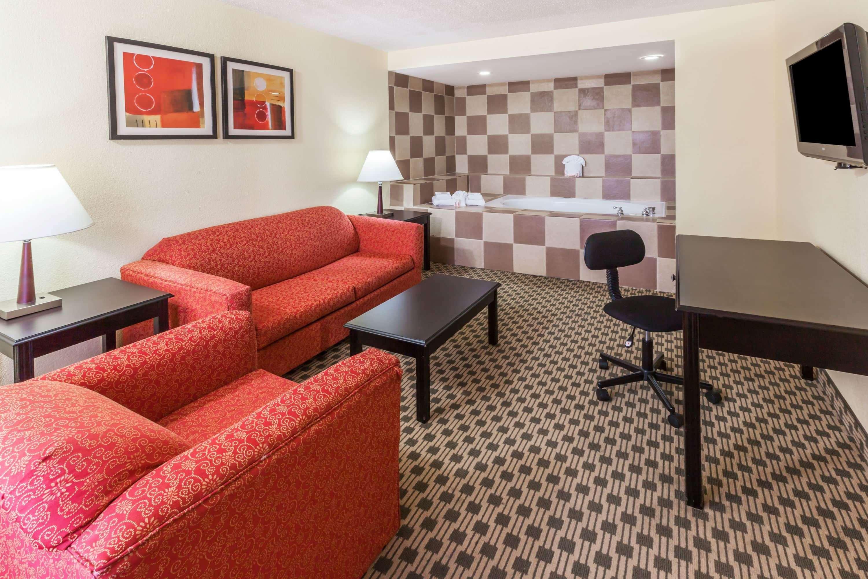 Surestay By Western Grapevine Dfw North Hotel